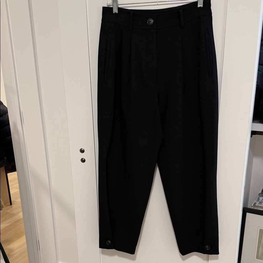 Zara Black Ankle-Length Tailored Pants